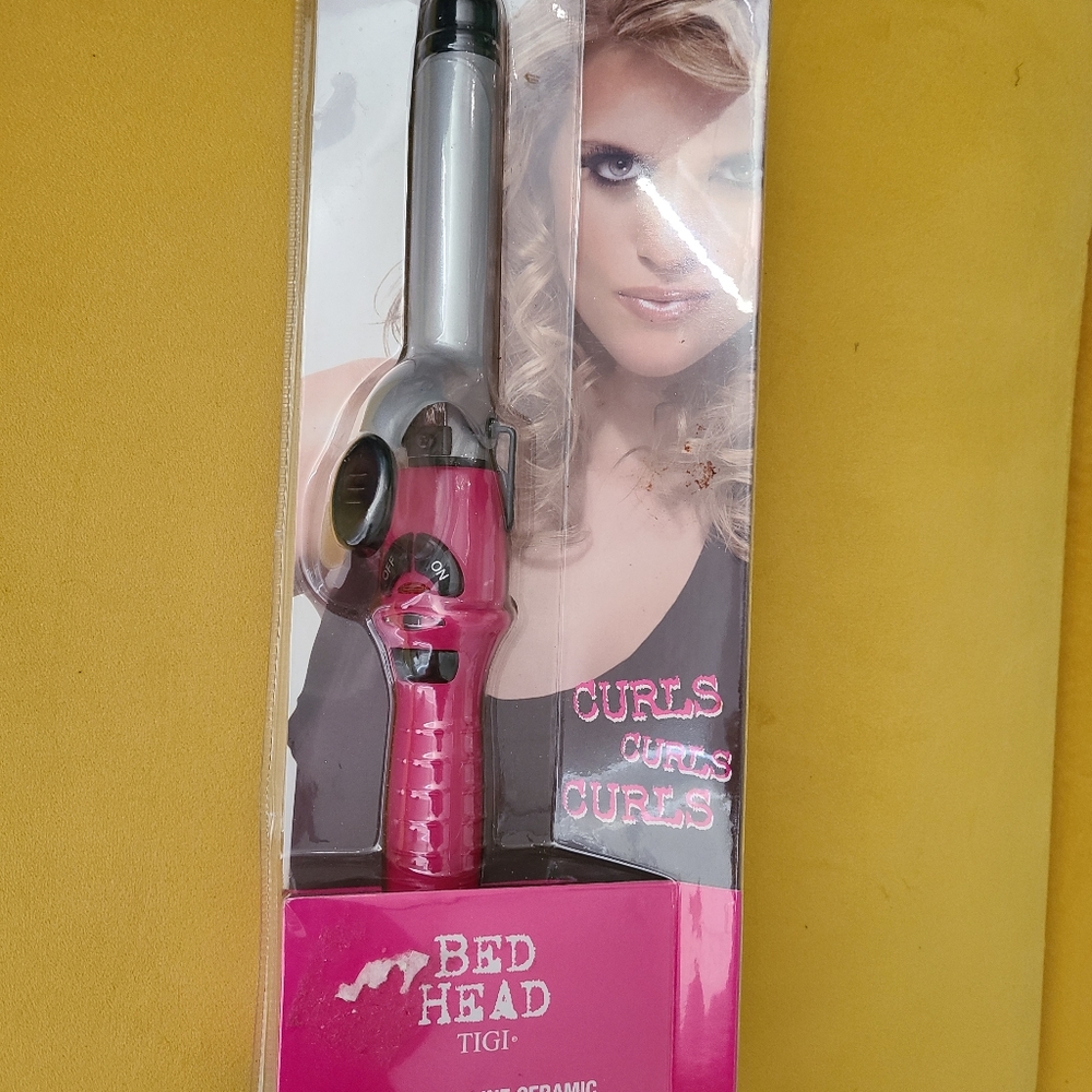 Bedhead curling iron